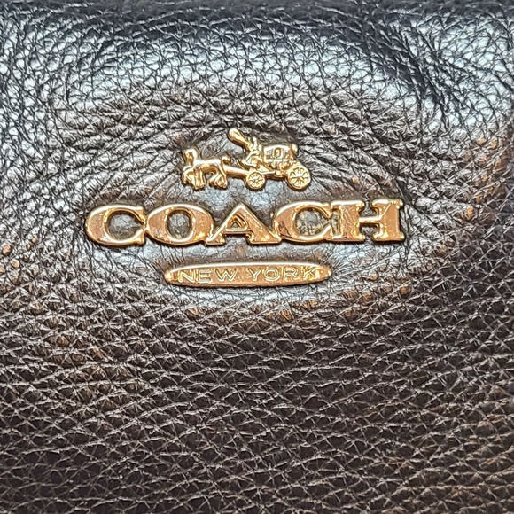 Coach Black Leather Bag with Gold Logo - Picture 2 of 16